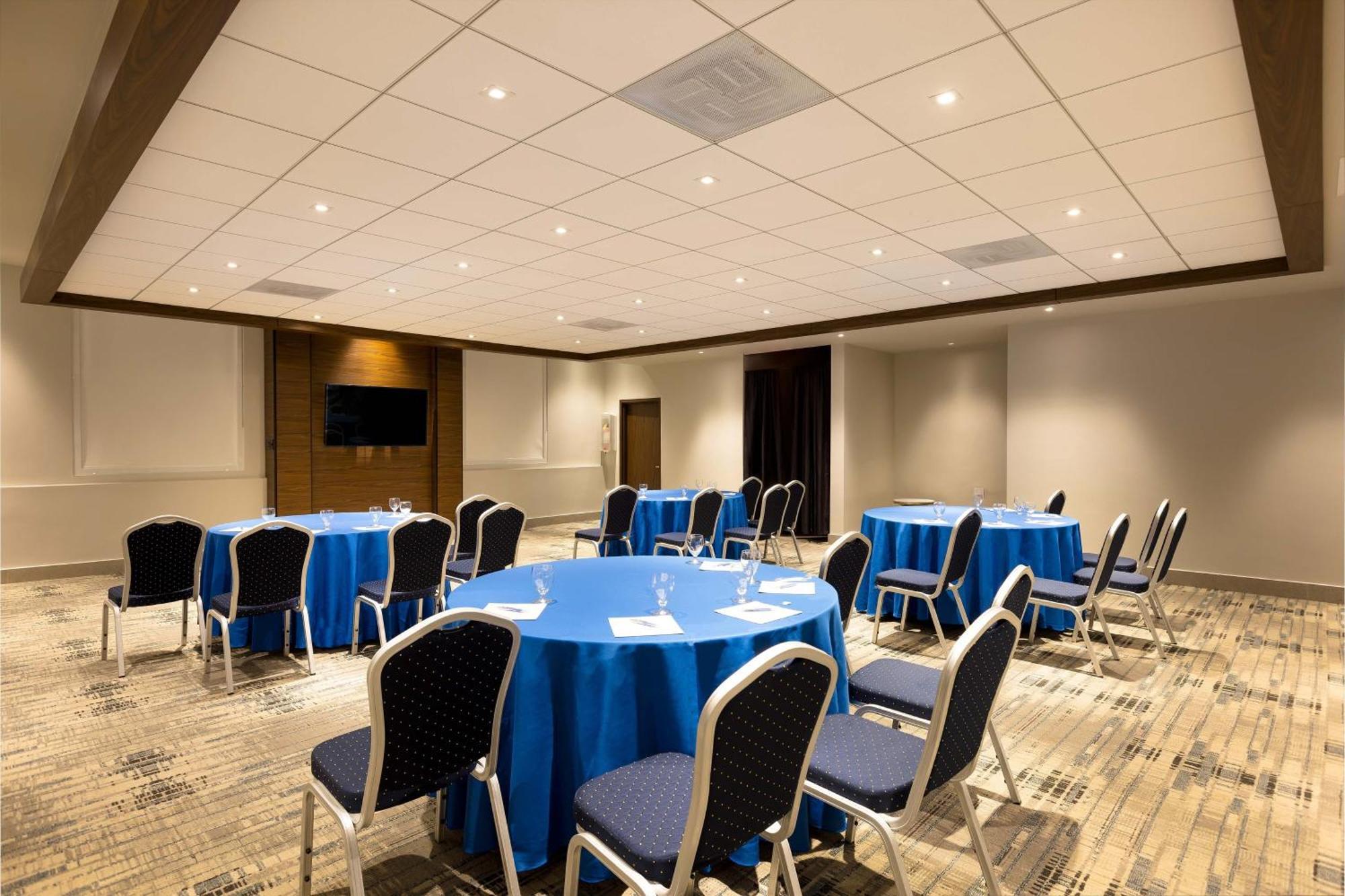 Four Points By Sheraton Caguas Real מראה חיצוני תמונה